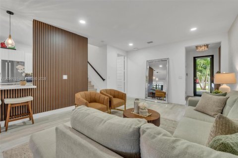 Touwnhouse à vendre à Doral, Floride: 4 chambres, 195.56 m2 № 2264129 - photo 13
