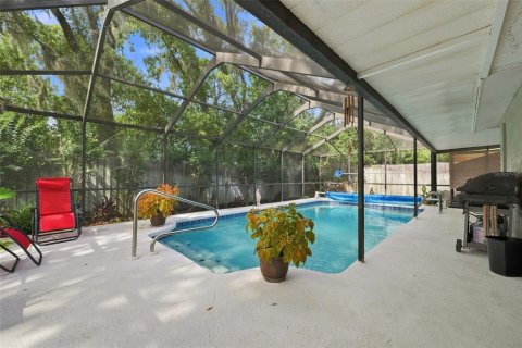 Villa ou maison à vendre à Spring Hill, Floride: 2 chambres, 98.48 m2 № 2259360 - photo 21