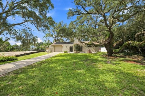 Villa ou maison à vendre à Spring Hill, Floride: 2 chambres, 98.48 m2 № 2259360 - photo 2