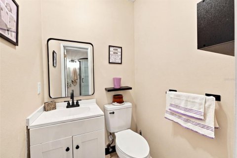 Villa ou maison à vendre à Spring Hill, Floride: 2 chambres, 98.48 m2 № 2259360 - photo 25