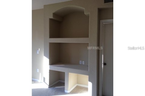 Condominio en alquiler en Temple Terrace, Florida, 1 dormitorio, 62.62 m2 № 1755136 - foto 5