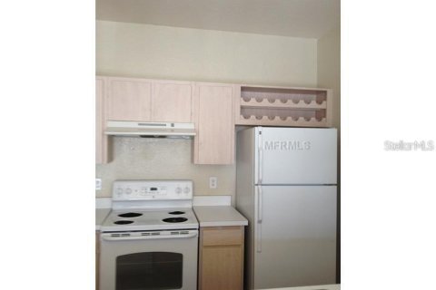 Condominio en alquiler en Temple Terrace, Florida, 1 dormitorio, 62.62 m2 № 1755136 - foto 3