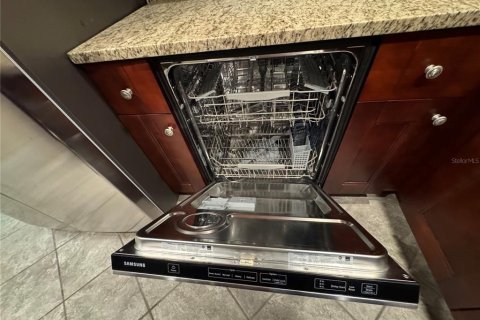 Купить кондоминиум в Клируотер, Флорида 3 комнаты, 72.37м2, № 1776749 - фото 11