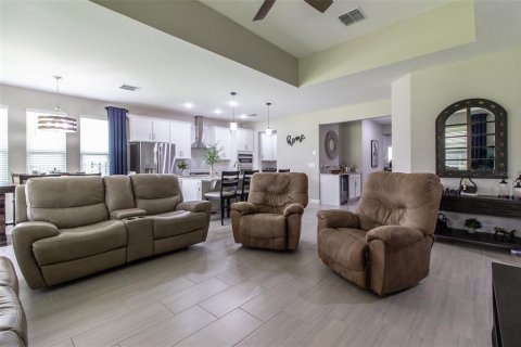 House in Ocala, Florida 4 bedrooms, 193.79 sq.m. № 1879754 - photo 8