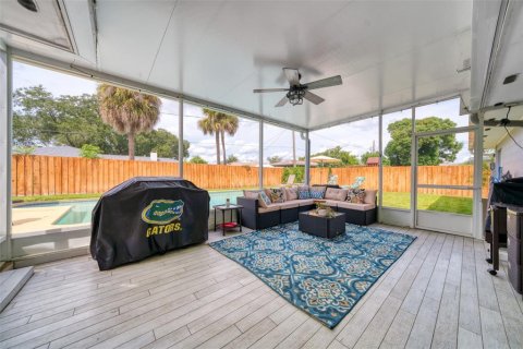 House in Orlando, Florida 3 bedrooms, 192.68 sq.m. № 1793342 - photo 5