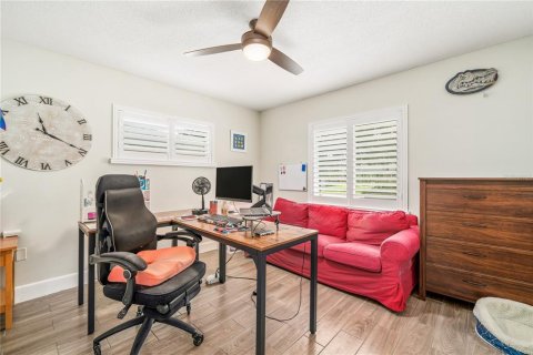 House in Orlando, Florida 3 bedrooms, 192.68 sq.m. № 1793342 - photo 25