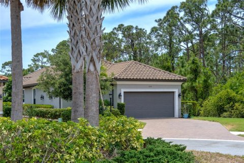 Casa en venta en Sarasota, Florida, 3 dormitorios, 178.19 m2 № 1676006 - foto 1