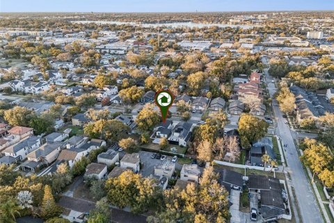 House in Winter Park, Florida 3 bedrooms, 117.89 sq.m. № 2150249 - photo 7