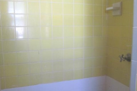 Apartamento en alquiler en Saint Petersburg, Florida, 2 dormitorios, 78.97 m2 № 1876987 - foto 11