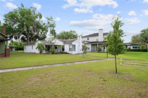 House in Winter Park, Florida 3 bedrooms, 123.47 sq.m. № 2157954