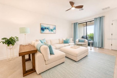 Villa ou maison à louer à Bradenton, Floride: 2 chambres, 144.65 m2 № 2310491 - photo 4