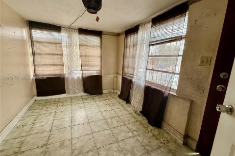 Casa en venta en Miami, Florida, 3 dormitorios, 129.78 m2 № 2036402 - foto 17