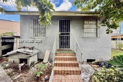 Casa en venta en Miami, Florida, 3 dormitorios, 129.78 m2 № 2036402 - foto 3
