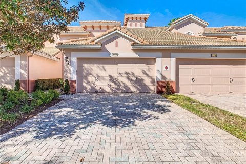 Townhouse in Davenport, Florida 3 bedrooms, 191.29 sq.m. № 2207426 - photo 6
