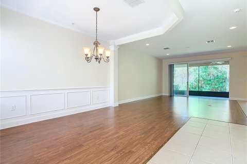 Townhouse in Davenport, Florida 3 bedrooms, 191.29 sq.m. № 2207426 - photo 10