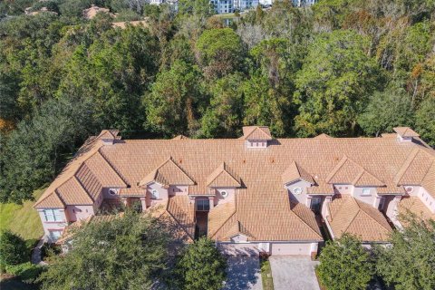 Townhouse in Davenport, Florida 3 bedrooms, 191.29 sq.m. № 2207426 - photo 4
