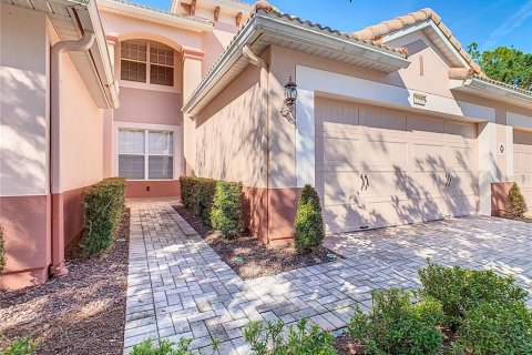 Townhouse in Davenport, Florida 3 bedrooms, 191.29 sq.m. № 2207426 - photo 7