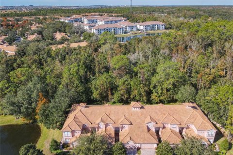 Townhouse in Davenport, Florida 3 bedrooms, 191.29 sq.m. № 2207426 - photo 3