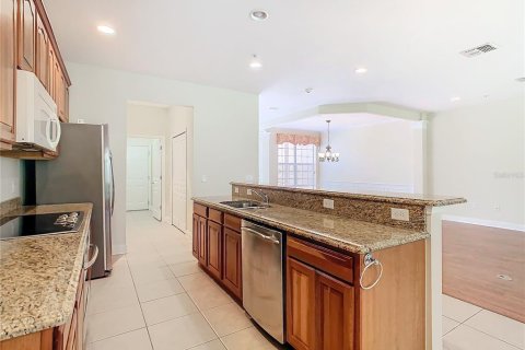 Townhouse in Davenport, Florida 3 bedrooms, 191.29 sq.m. № 2207426 - photo 21