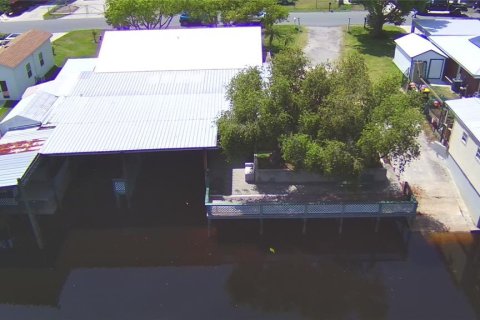 Casa en venta en Haines City, Florida, 2 dormitorios, 115.38 m2 № 1648063 - foto 8