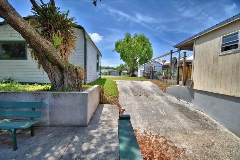 Casa en venta en Haines City, Florida, 2 dormitorios, 115.38 m2 № 1648063 - foto 24