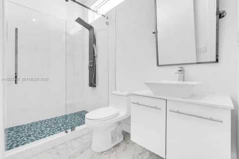 Купить виллу или дом в Ки-Ларго, Флорида 3 спальни, 162.02м2, № 1992024 - фото 12