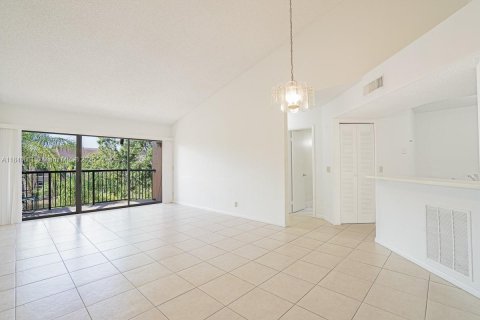 Copropriété à vendre à Coral Springs, Floride: 2 chambres, 91.42 m2 № 1830322 - photo 19