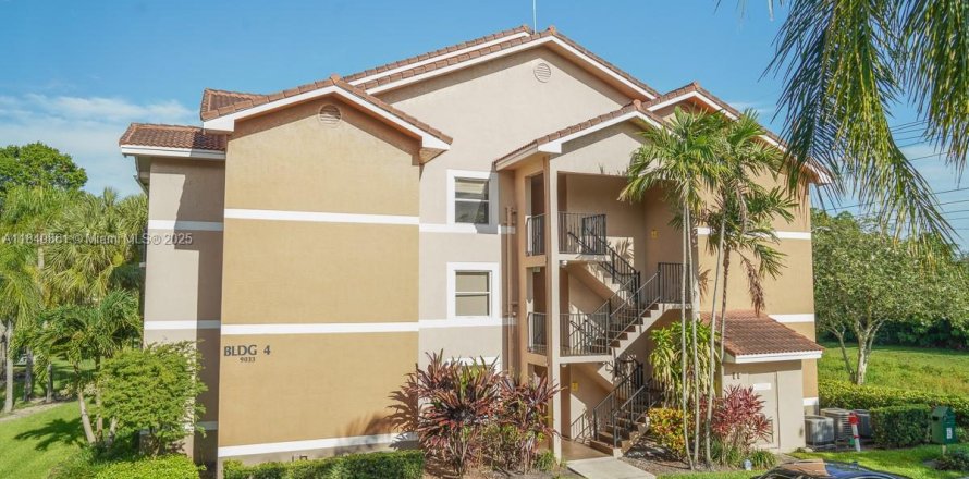 Condo à Coral Springs, Floride, 2 chambres  № 1830322