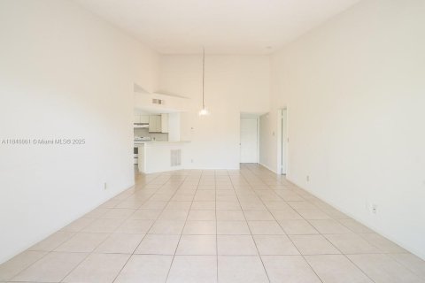 Copropriété à vendre à Coral Springs, Floride: 2 chambres, 91.42 m2 № 1830322 - photo 18