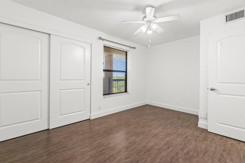 Купить кондоминиум в Бока-Ратон, Флорида 4 комнаты, 124.4м2, № 2088351 - фото 20