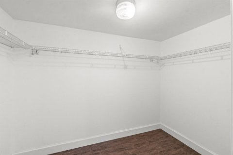Купить кондоминиум в Бока-Ратон, Флорида 4 комнаты, 124.4м2, № 2088351 - фото 19
