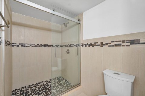 Купить кондоминиум в Бока-Ратон, Флорида 4 комнаты, 124.4м2, № 2088351 - фото 17
