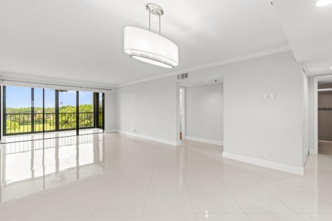 Купить кондоминиум в Бока-Ратон, Флорида 4 комнаты, 124.4м2, № 2088351 - фото 10