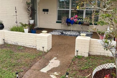 Casa en venta en New Port Richey, Florida, 3 dormitorios, 145.21 m2 № 1912291 - foto 14