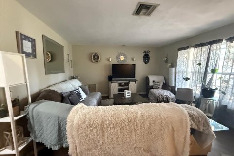 Casa en venta en New Port Richey, Florida, 3 dormitorios, 145.21 m2 № 1912291 - foto 18