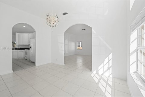 Casa en alquiler en Weston, Florida, 4 dormitorios, 201.78 m2 № 2040096 - foto 15
