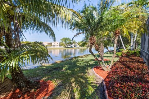 Casa en alquiler en Weston, Florida, 4 dormitorios, 201.78 m2 № 2040096 - foto 8