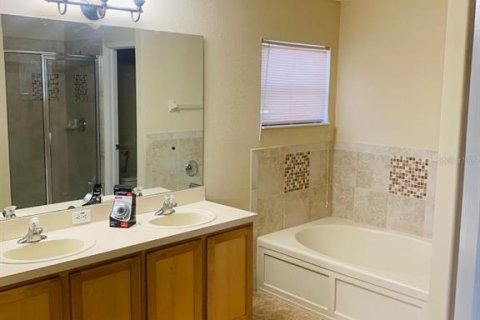 Casa en alquiler en Lakeland, Florida, 4 dormitorios, 219.25 m2 № 1916850 - foto 16