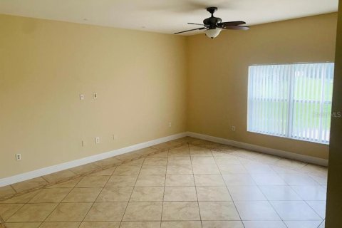Casa en alquiler en Lakeland, Florida, 4 dormitorios, 219.25 m2 № 1916850 - foto 3