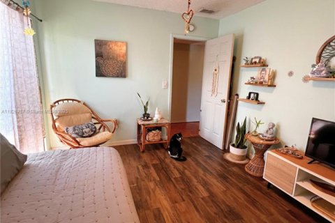 Touwnhouse à vendre à Miami, Floride: 3 chambres, 135.82 m2 № 1798731 - photo 14