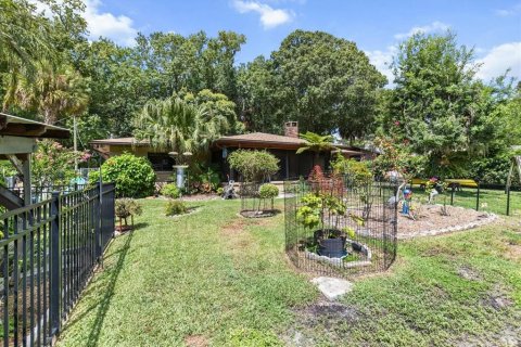 House in Homosassa, Florida 2 bedrooms, 106.47 sq.m. № 1847135 - photo 29