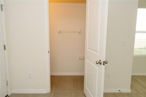 House in Wesley Chapel, Florida 4 bedrooms, 186.45 sq.m. № 2217701 - photo 20