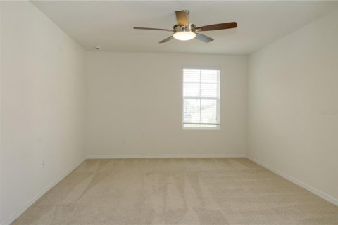 House in Wesley Chapel, Florida 4 bedrooms, 186.45 sq.m. № 2217701 - photo 24
