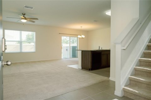 House in Wesley Chapel, Florida 4 bedrooms, 186.45 sq.m. № 2217701 - photo 7