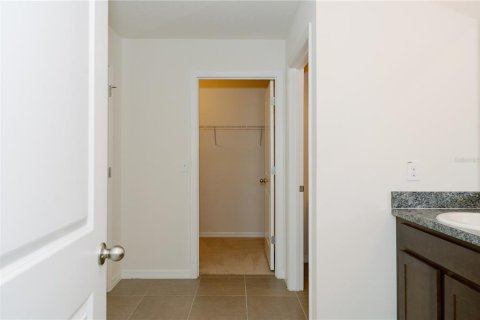 House in Wesley Chapel, Florida 4 bedrooms, 186.45 sq.m. № 2217701 - photo 28