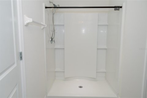 House in Wesley Chapel, Florida 4 bedrooms, 186.45 sq.m. № 2217701 - photo 30