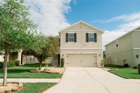 House in Wesley Chapel, Florida 4 bedrooms, 186.45 sq.m. № 2217701