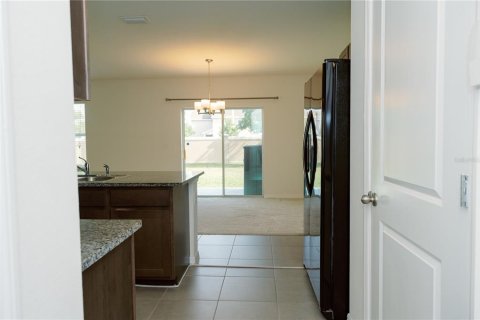 House in Wesley Chapel, Florida 4 bedrooms, 186.45 sq.m. № 2217701 - photo 16