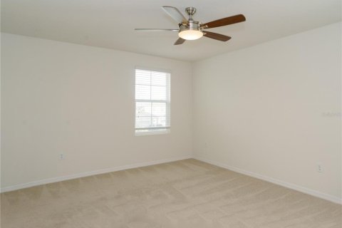 House in Wesley Chapel, Florida 4 bedrooms, 186.45 sq.m. № 2217701 - photo 25