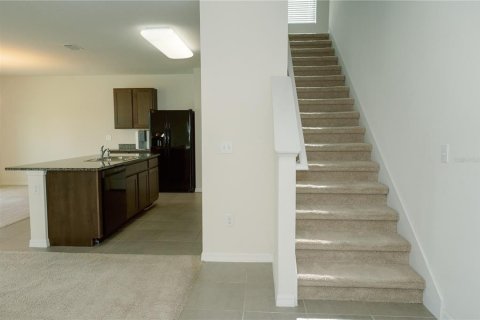 House in Wesley Chapel, Florida 4 bedrooms, 186.45 sq.m. № 2217701 - photo 8